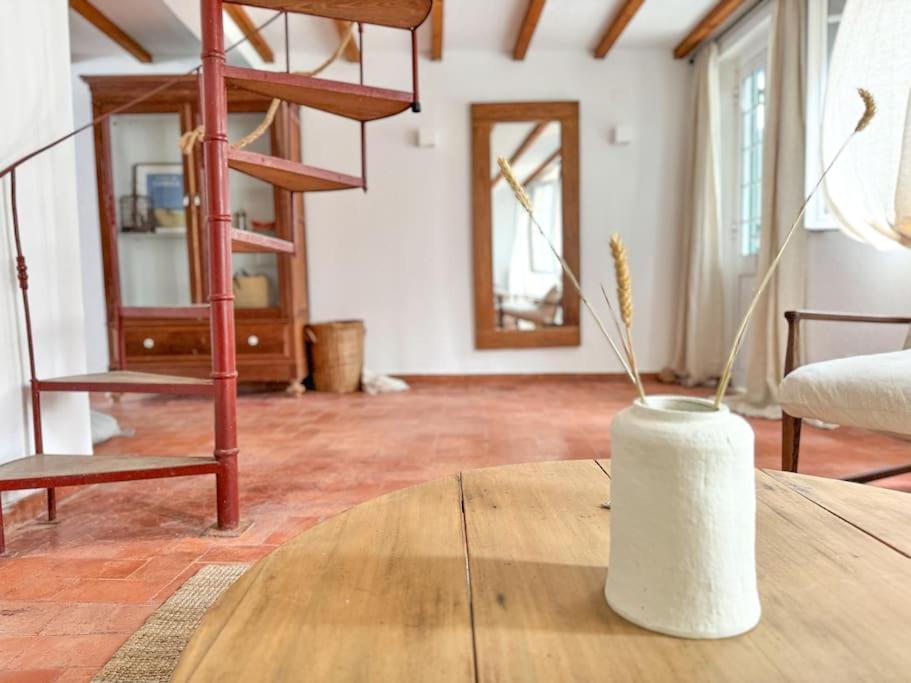 Costa Inn Beach House With Pool By Homeful Homes Costa de Caparica Εξωτερικό φωτογραφία